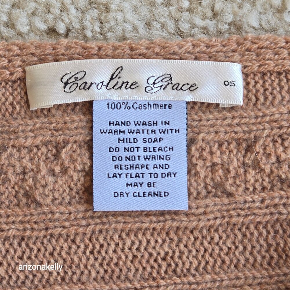 NWOT Caroline Grace Cashmere Tan Cable Knit Scarf - Picture 8 of 9